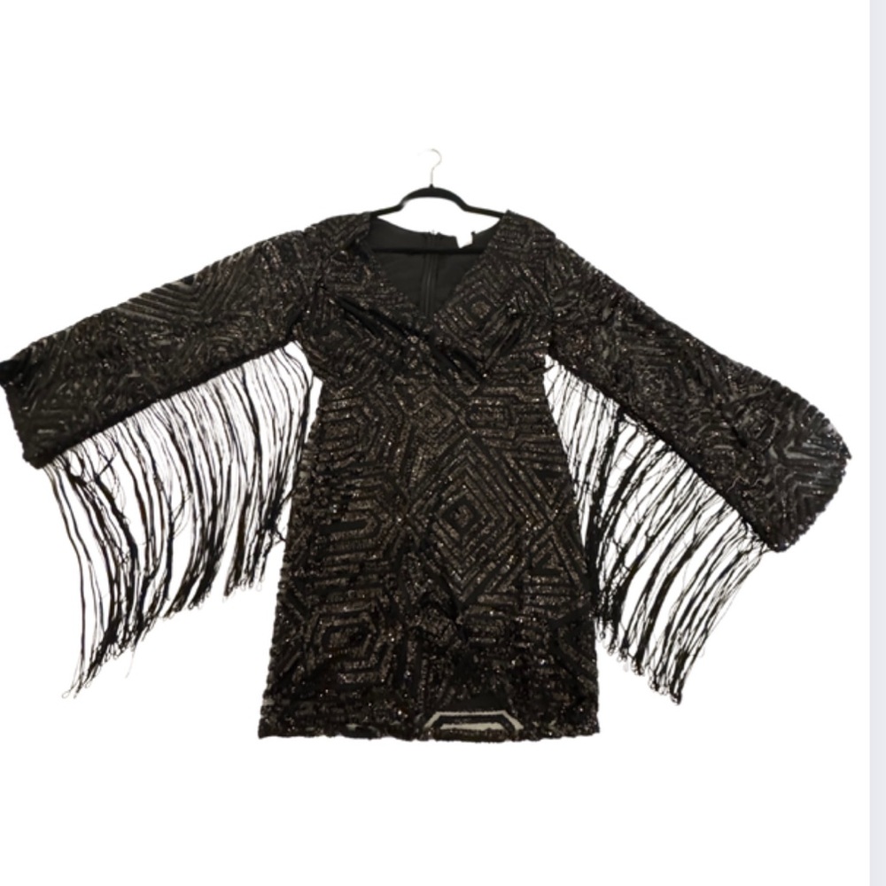 VENUS Black Long Sleeve Fringe Dress
